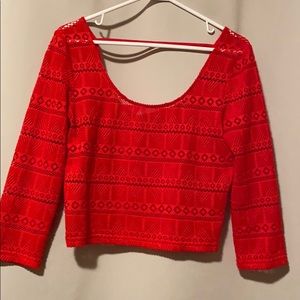 Knit quarter length sleeve crop top